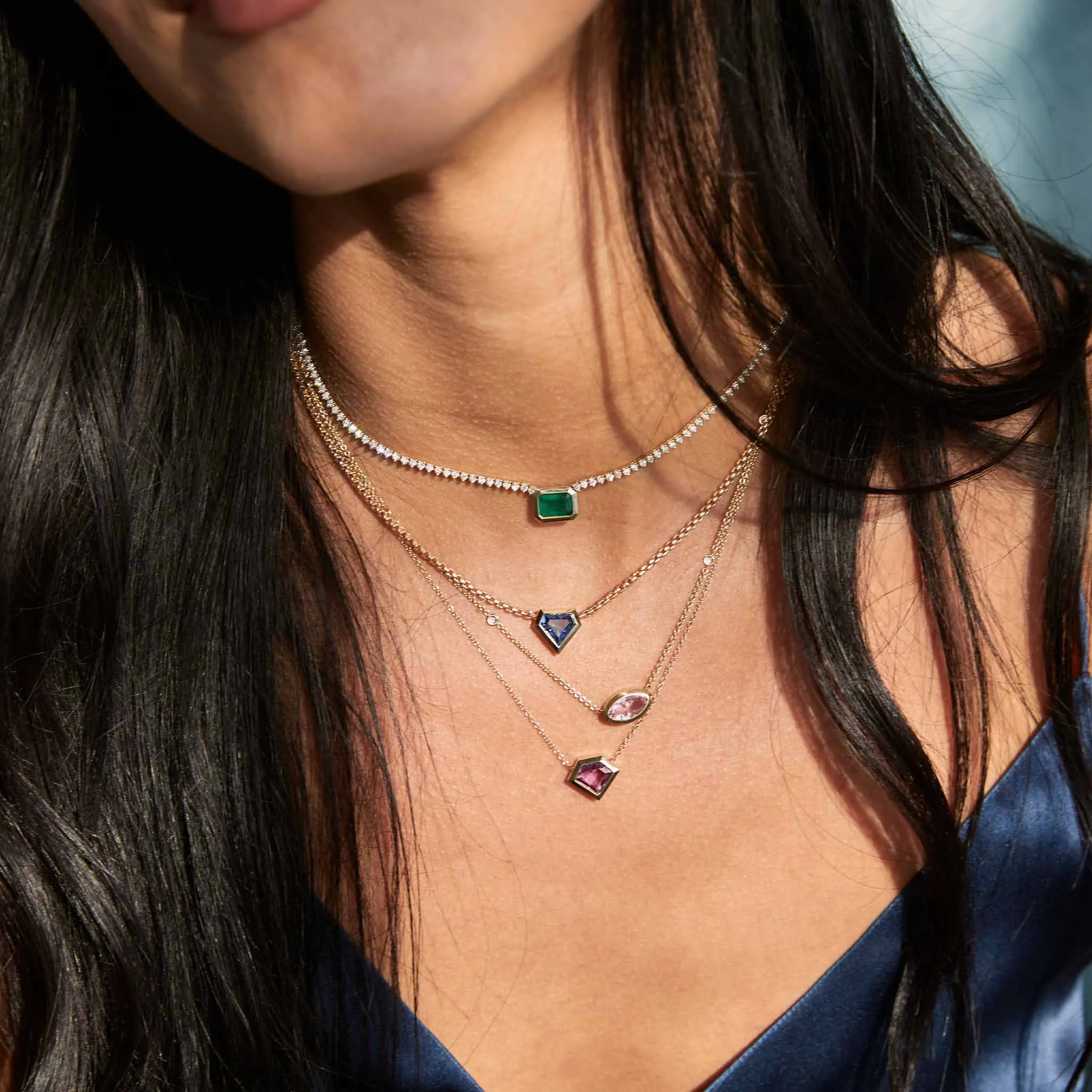 1.73 ctw Shield Blue Sapphire Bezel Box Chain Necklace