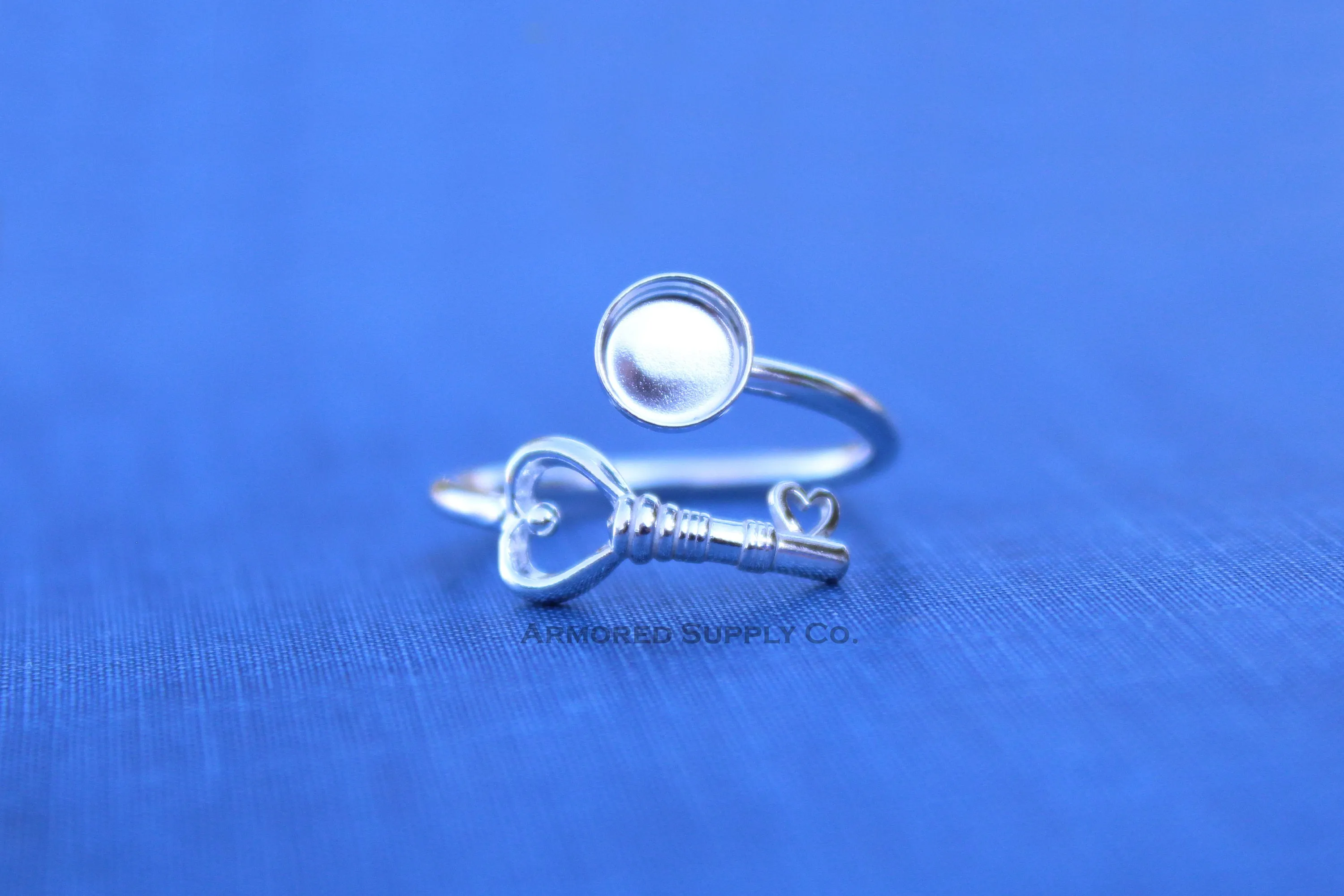7mm Bezel Silver Heart Key Wrap Bypass Adjustable Ring blank