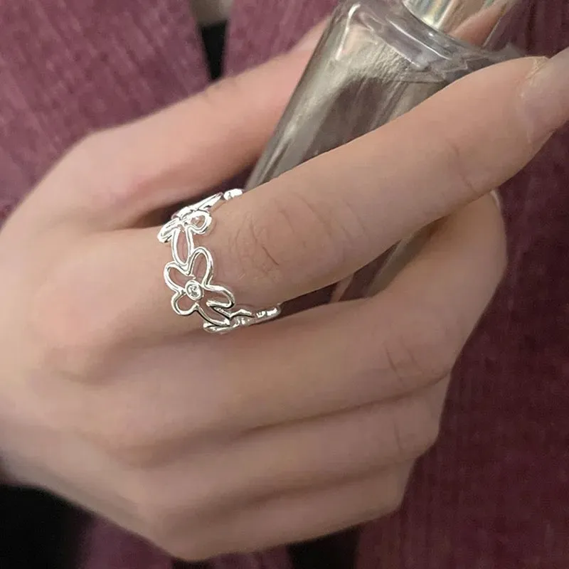 Big Flower Hollow Ring
