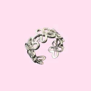 Big Flower Hollow Ring