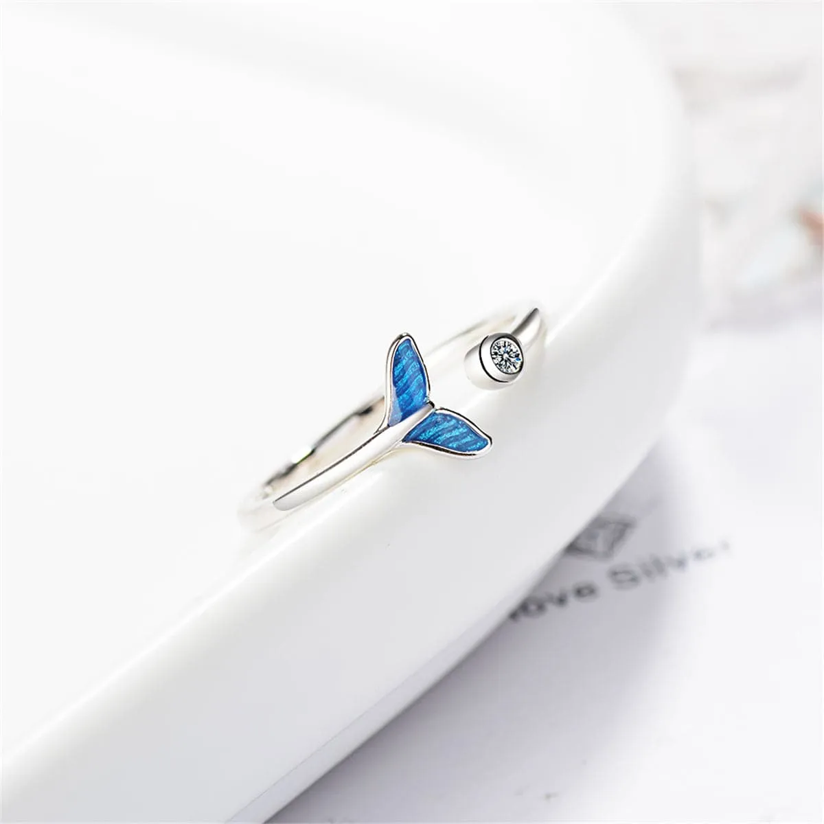Blue Enamel & Cubic Zirconia Silver-Plated Fish Tail Ring