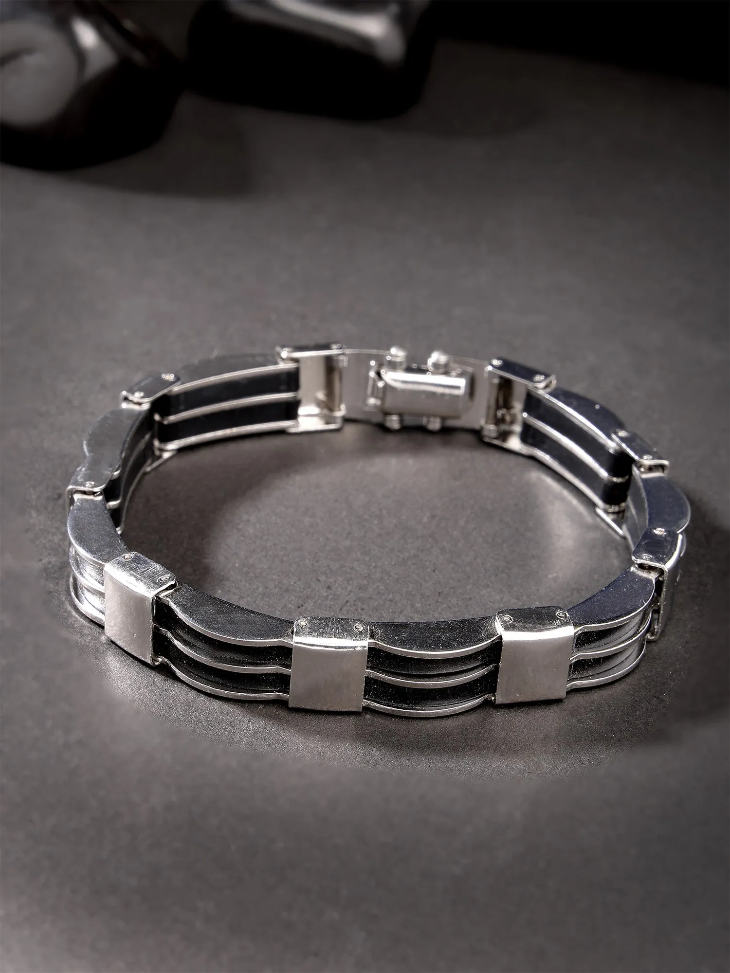 Bohey by KARATCART Black and Silver Link Bracelet for Men
