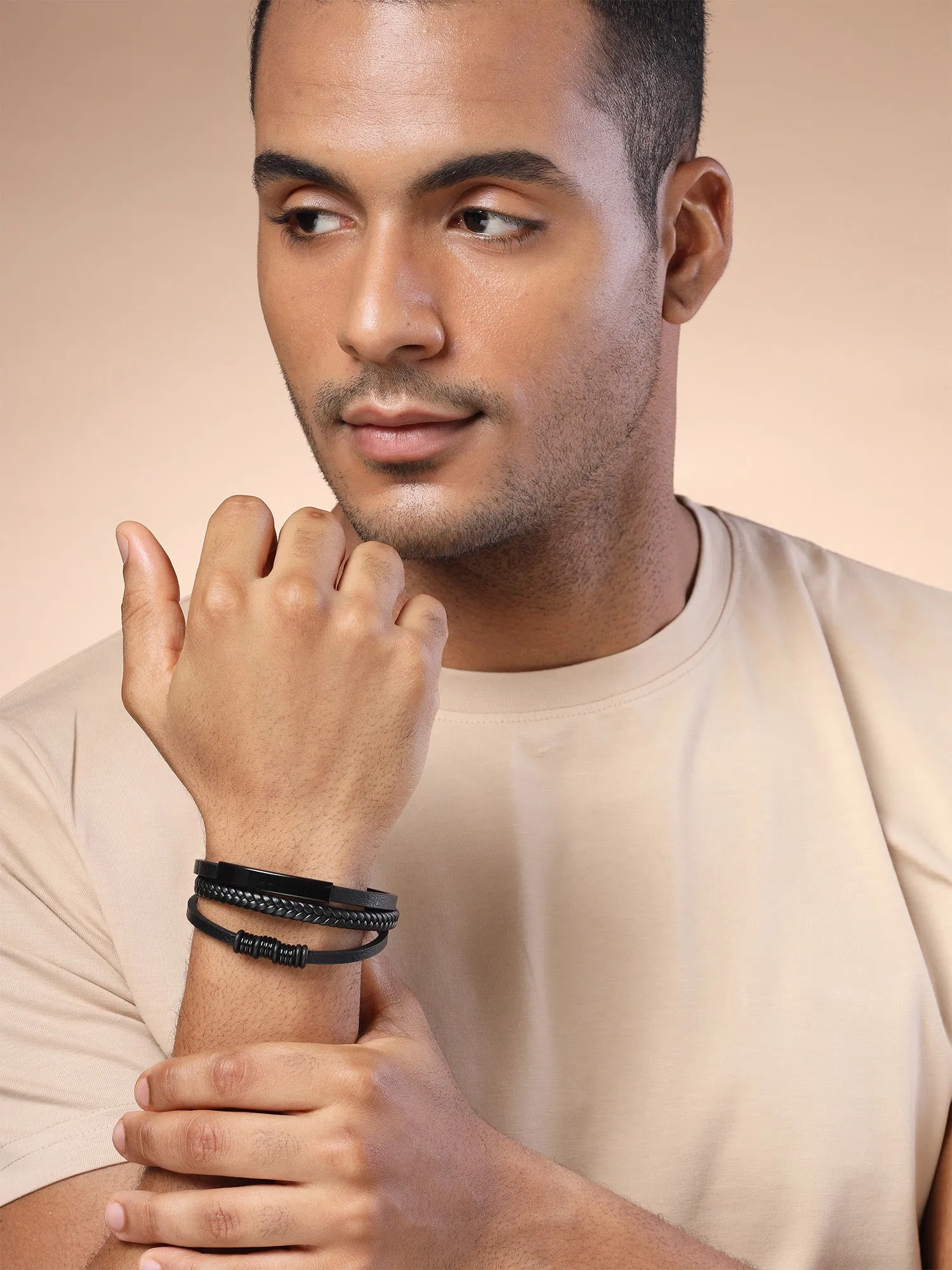 Bohey by KARATCART Men Leather Multistrand Wraparound Bracelet