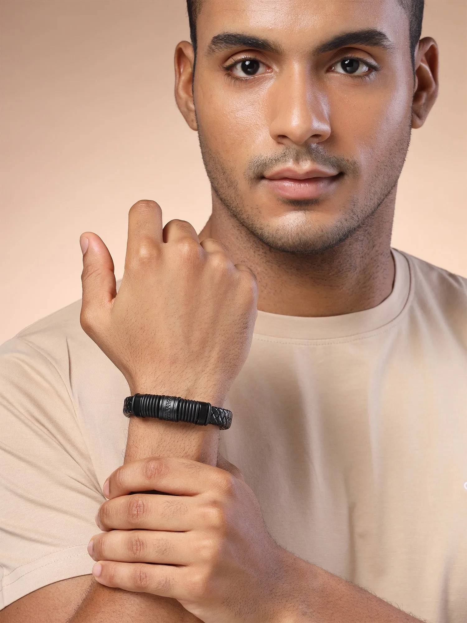 Bohey by KARATCART Men Leather Wraparound Bracelet