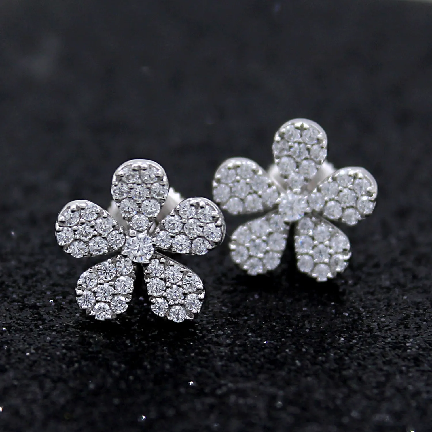 Delicate Flower Cluster 14kt White Gold  Earrings