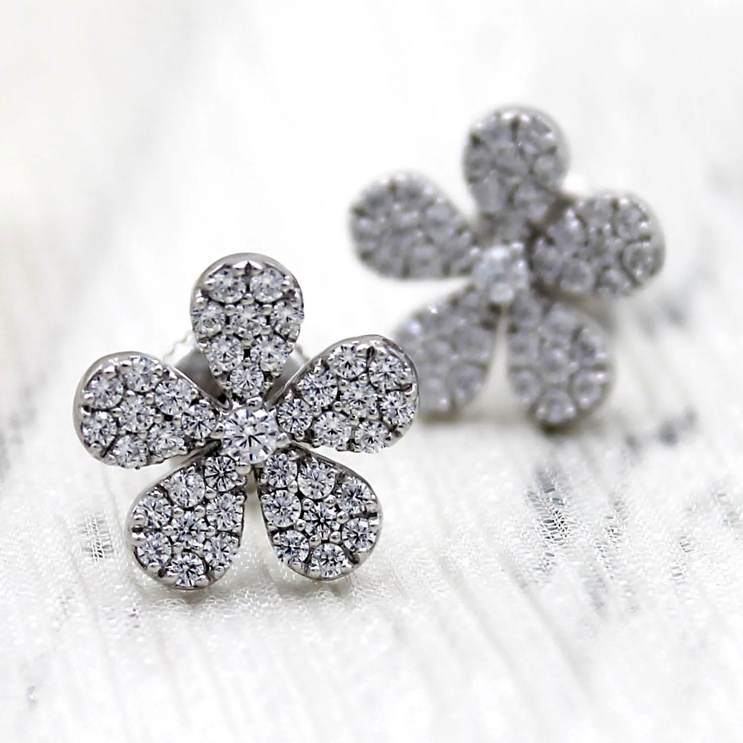 Delicate Flower Cluster 14kt White Gold  Earrings