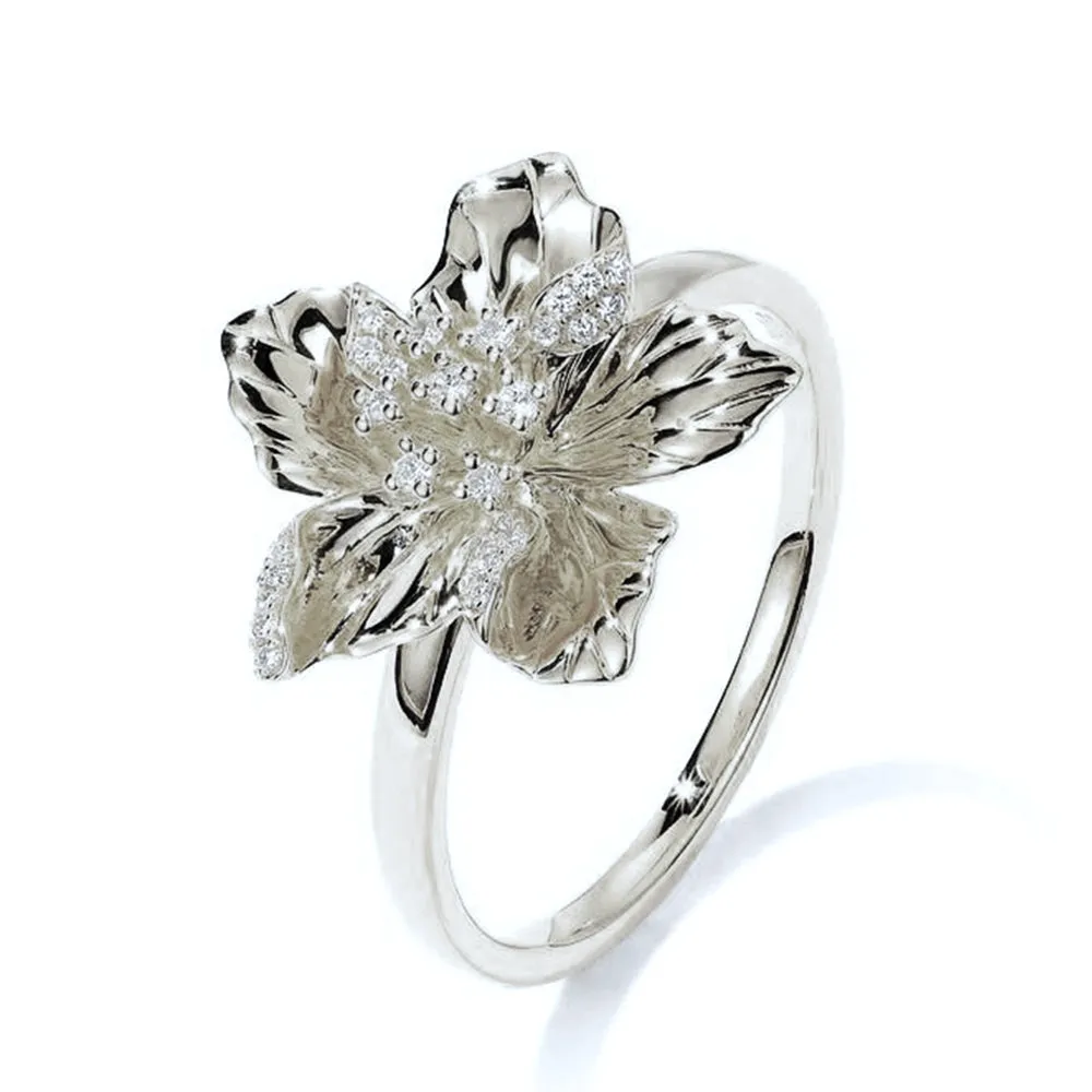 Diamond Realistic Blooming Flower Ring