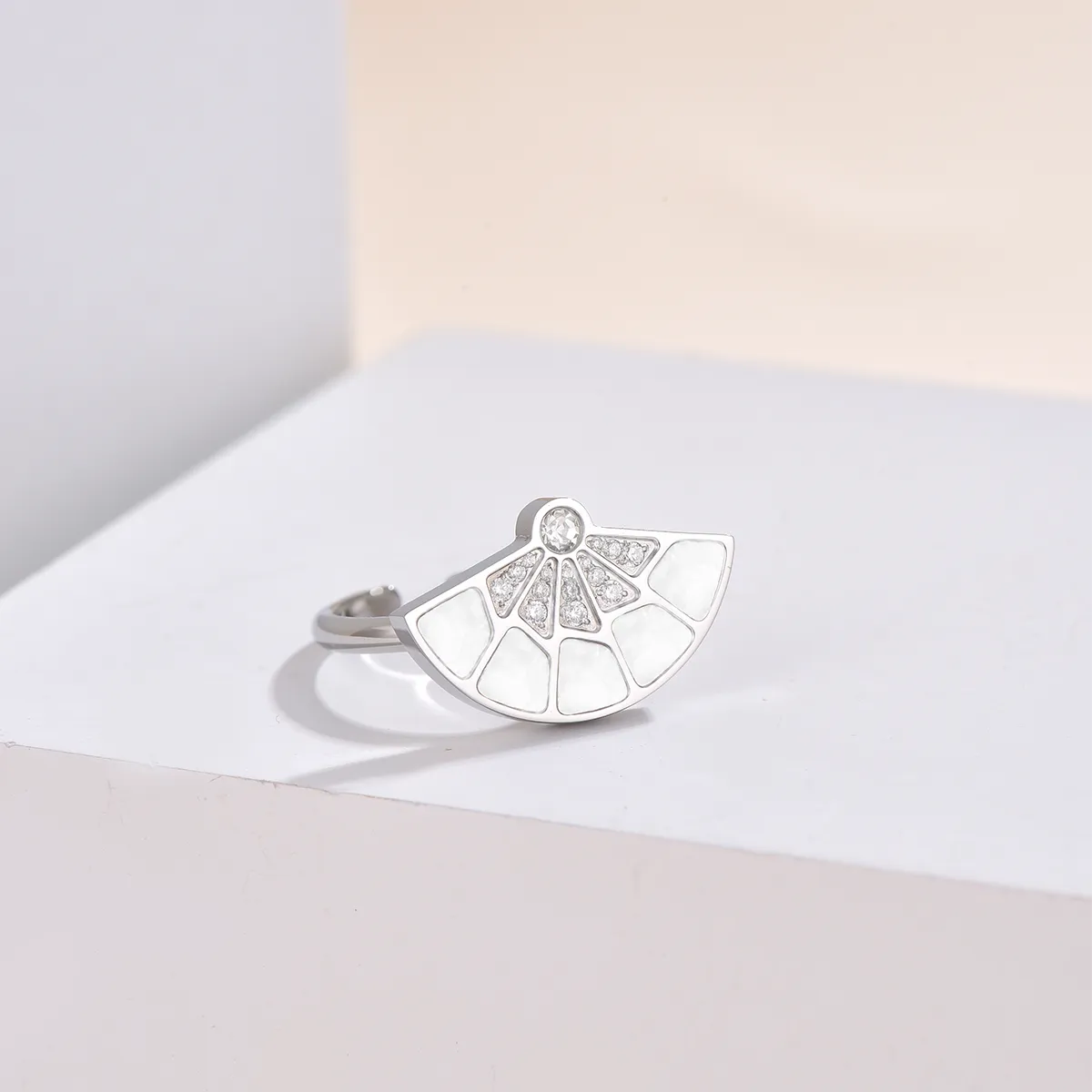 Fan / Ring Silver