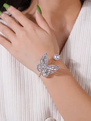 Faux Pearl & Butterfly Decor Bracelet - Silver