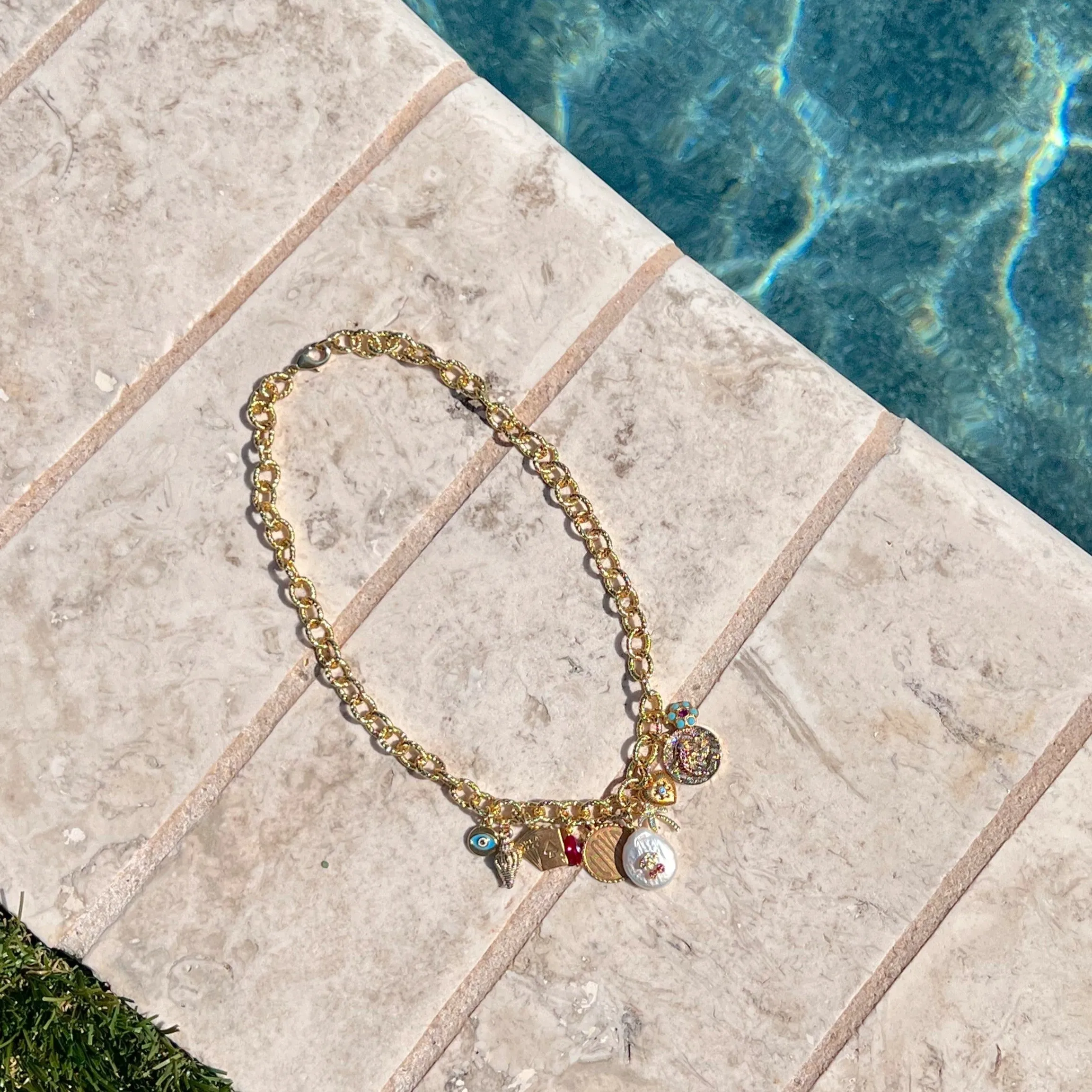 Fine Line Necklace