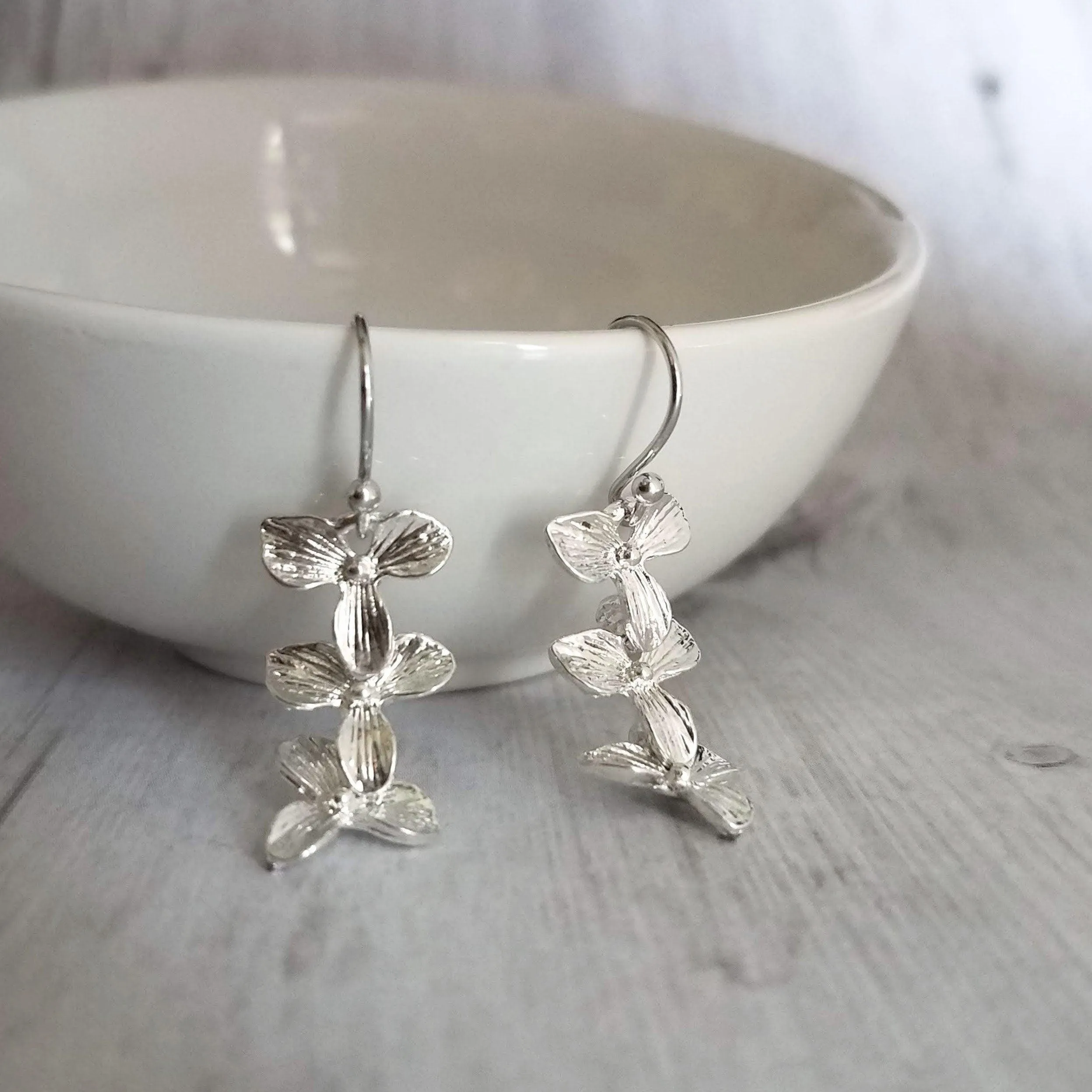 Flower Cascade Earrings - little silver bridal/wedding bridesmaid jewelry - small shiny dainty trillium - .925 sterling silver hook option