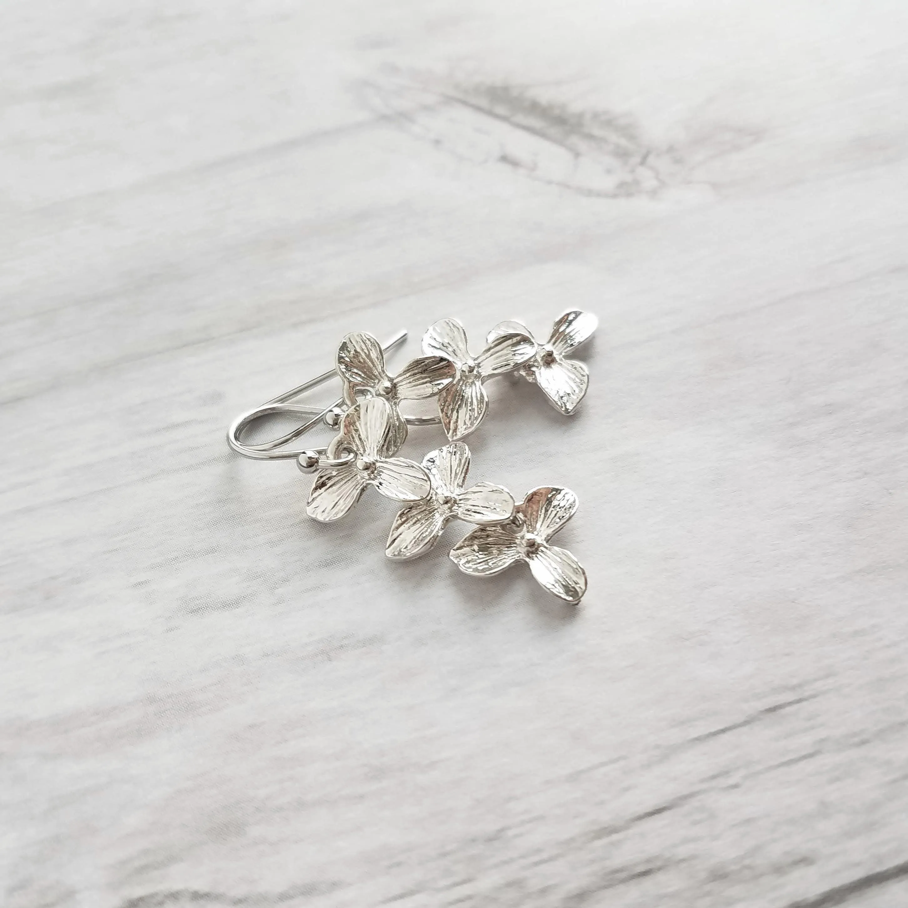Flower Cascade Earrings - little silver bridal/wedding bridesmaid jewelry - small shiny dainty trillium - .925 sterling silver hook option
