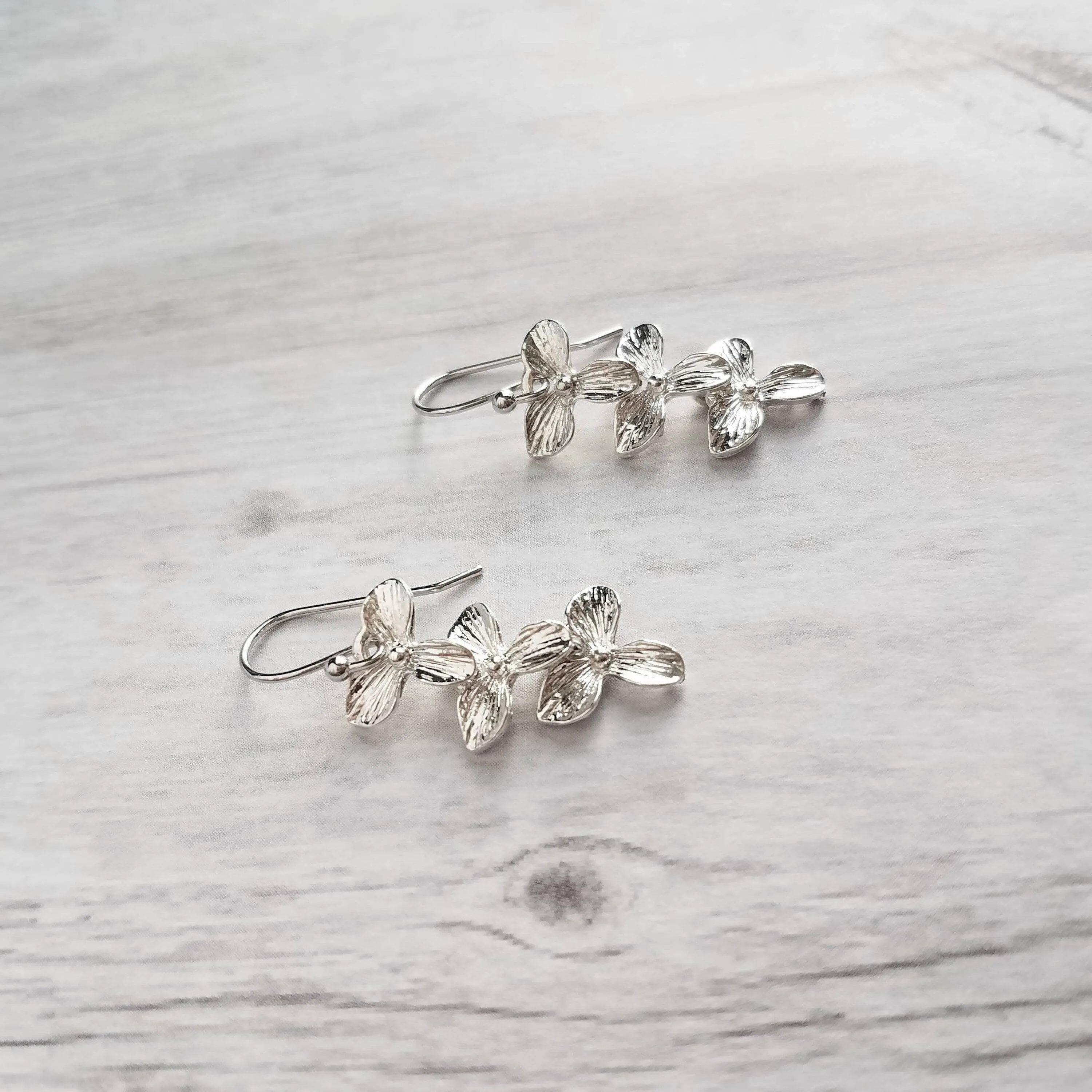 Flower Cascade Earrings - little silver bridal/wedding bridesmaid jewelry - small shiny dainty trillium - .925 sterling silver hook option