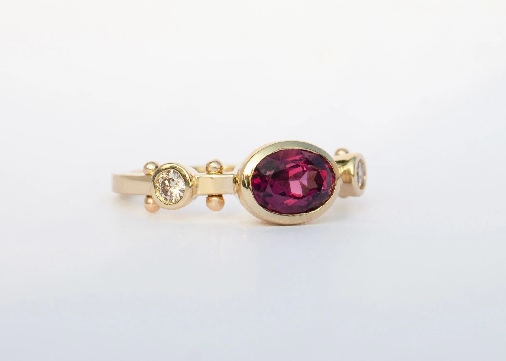 In Stock | Oval Tawoma Rhodolite Garnet Kaori Ring