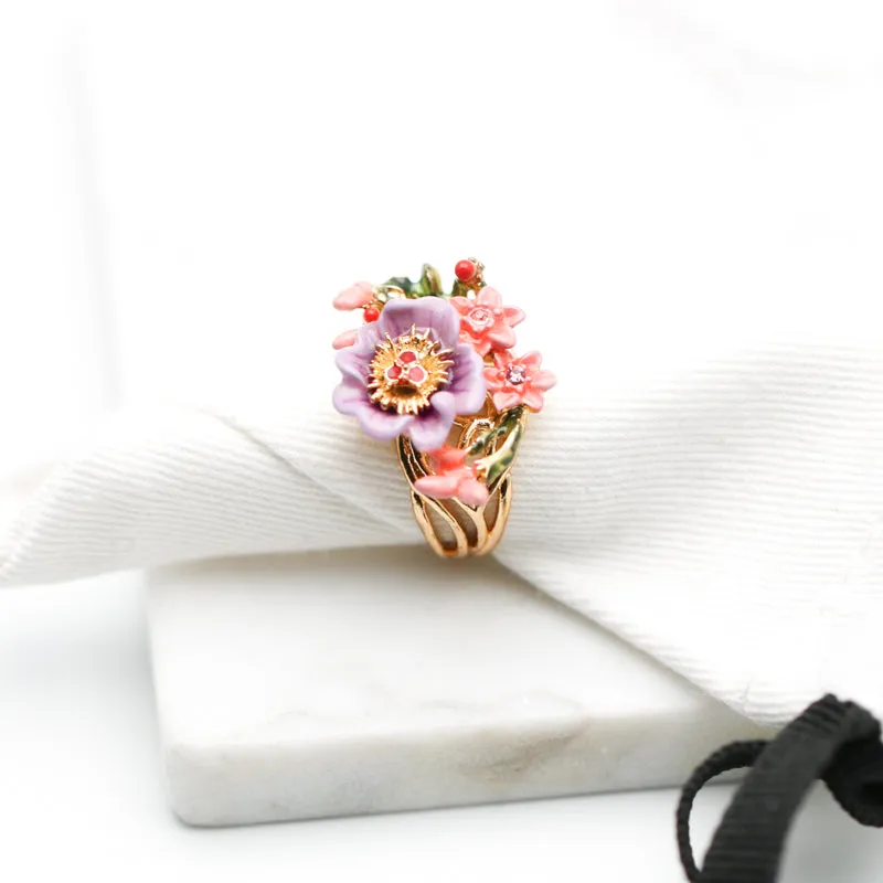 Les Néréides delicate Flower Ring Size #5
