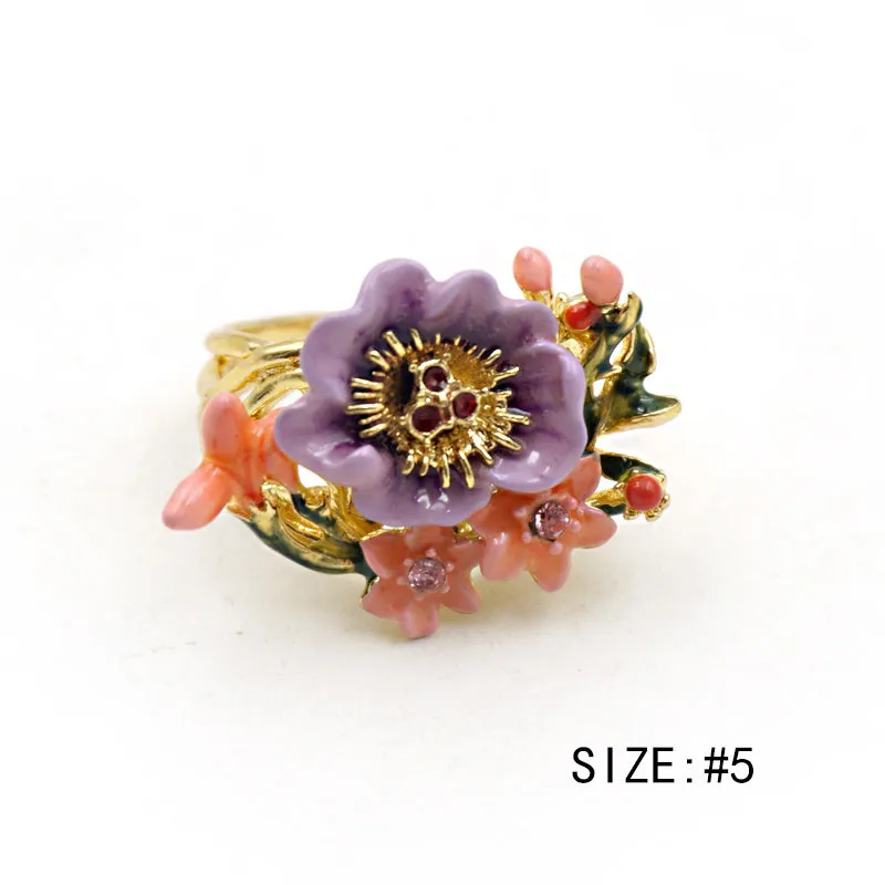 Les Néréides delicate Flower Ring Size #5