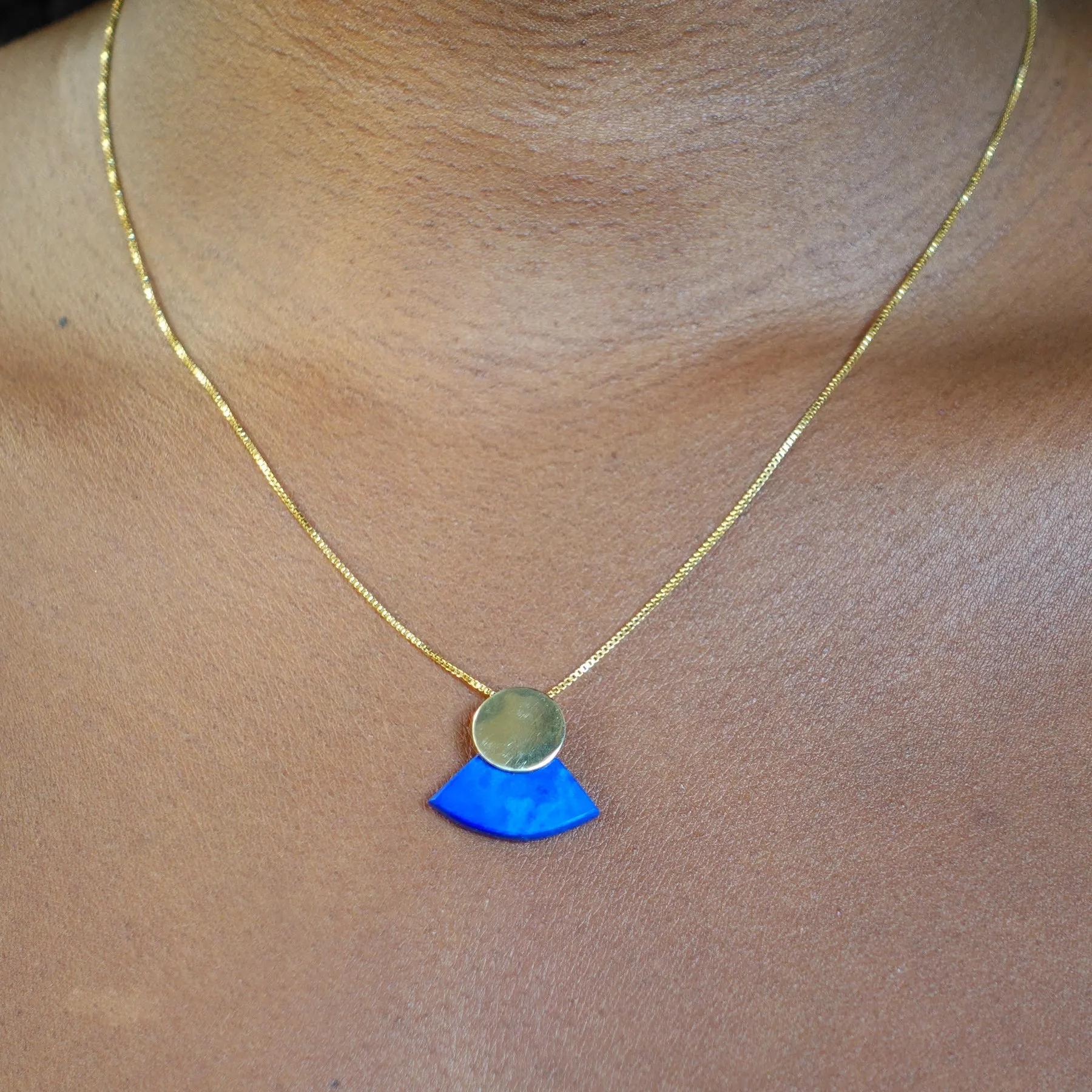 MOONBEAM Necklace / 14k Gold   Lapis Lazuli