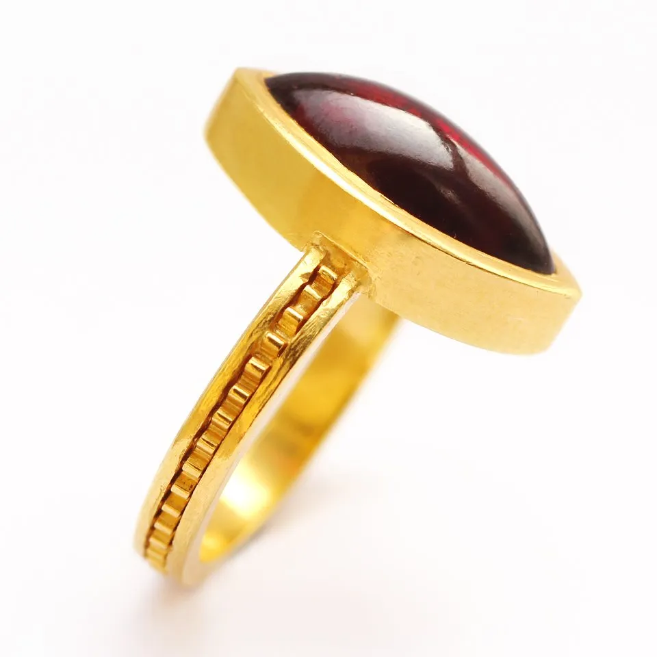 Neto- one of a kind engagement rings