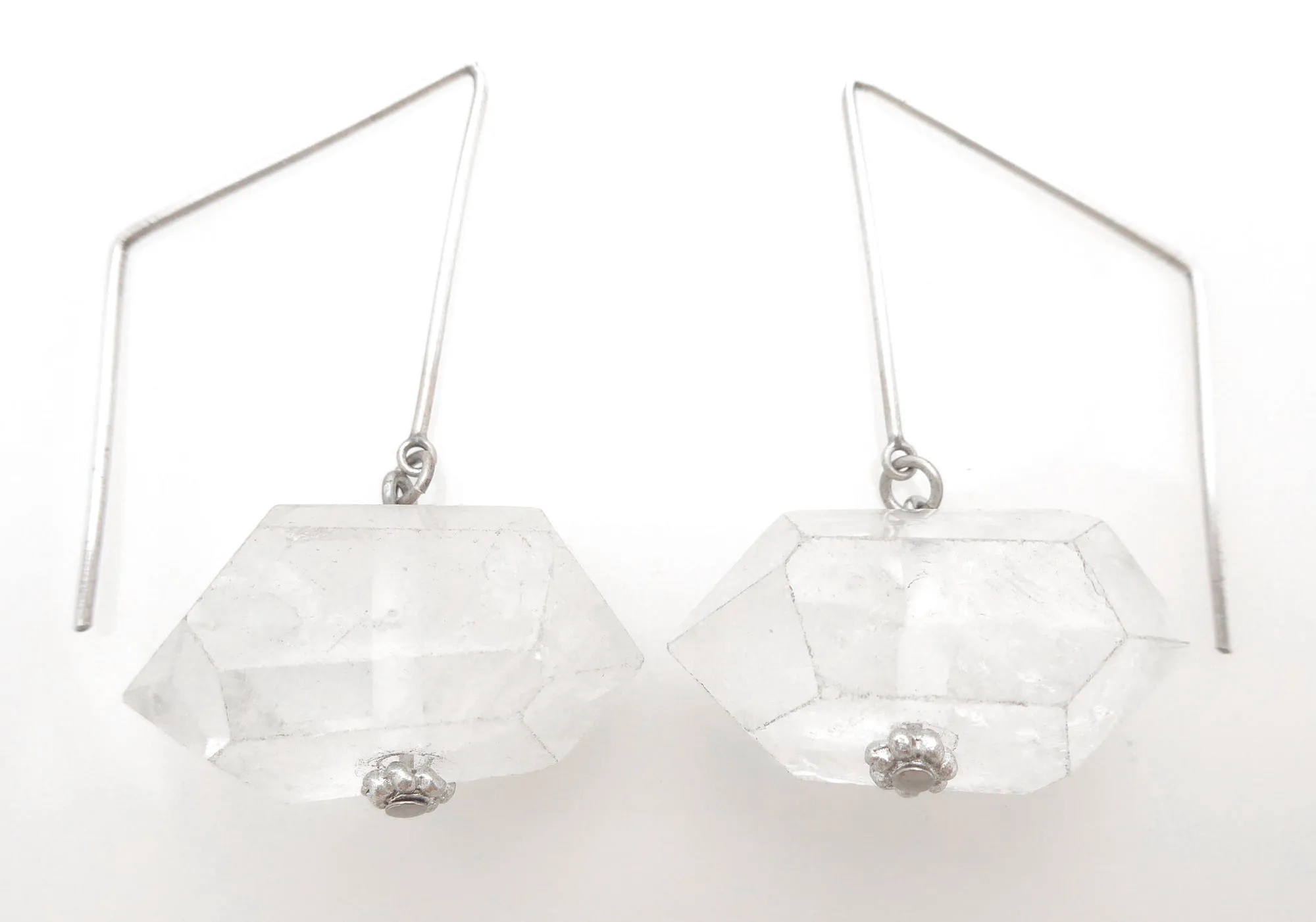 Quartz geometric wire earrings