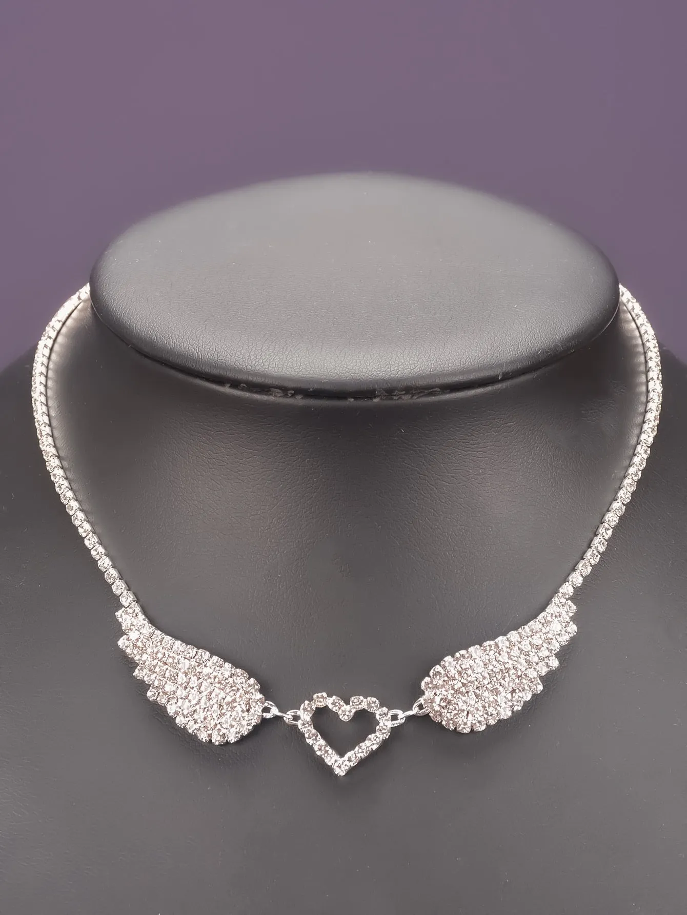 Rhinestone Heart & Wing Decor Necklace - Silver