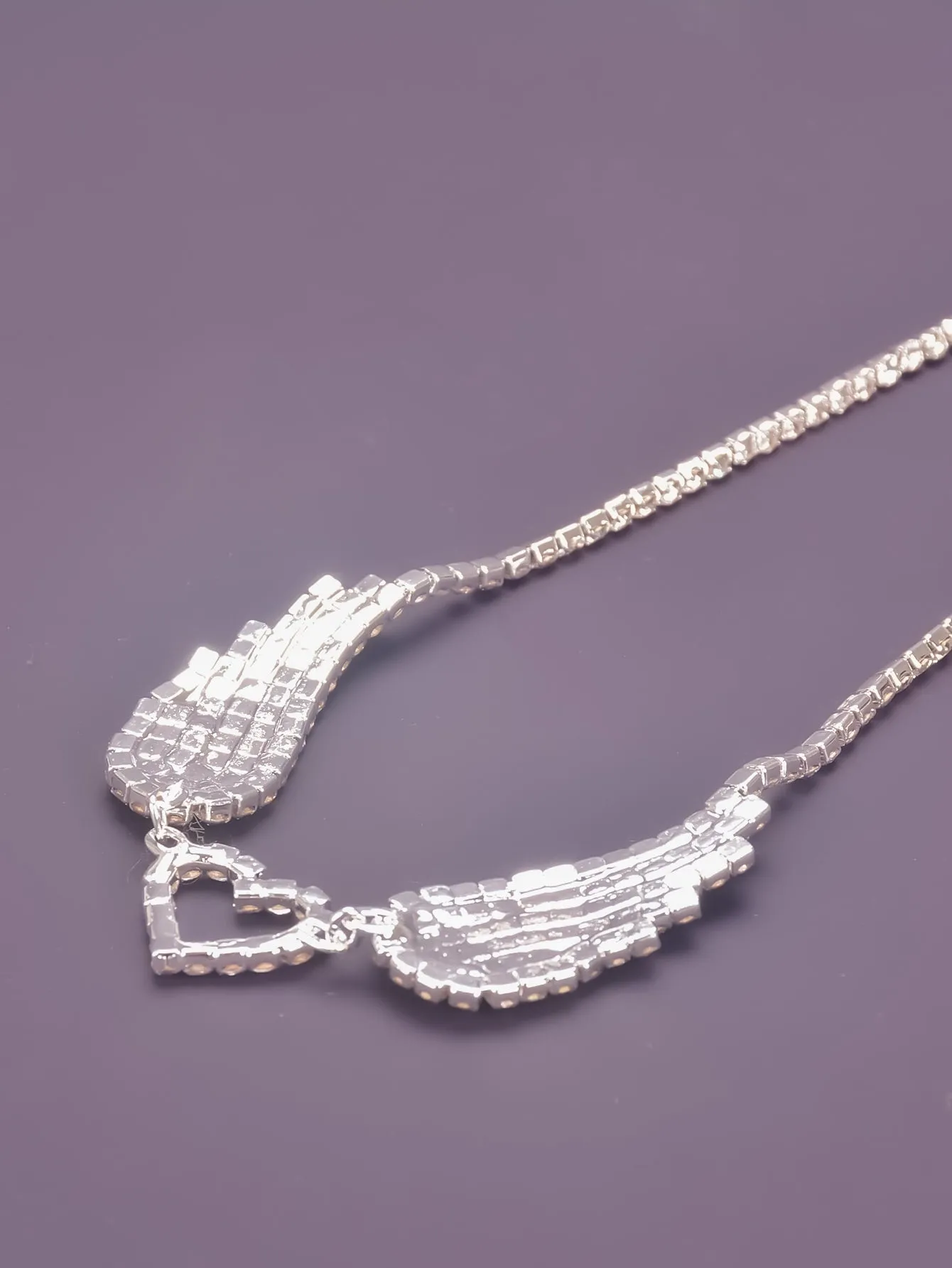 Rhinestone Heart & Wing Decor Necklace - Silver