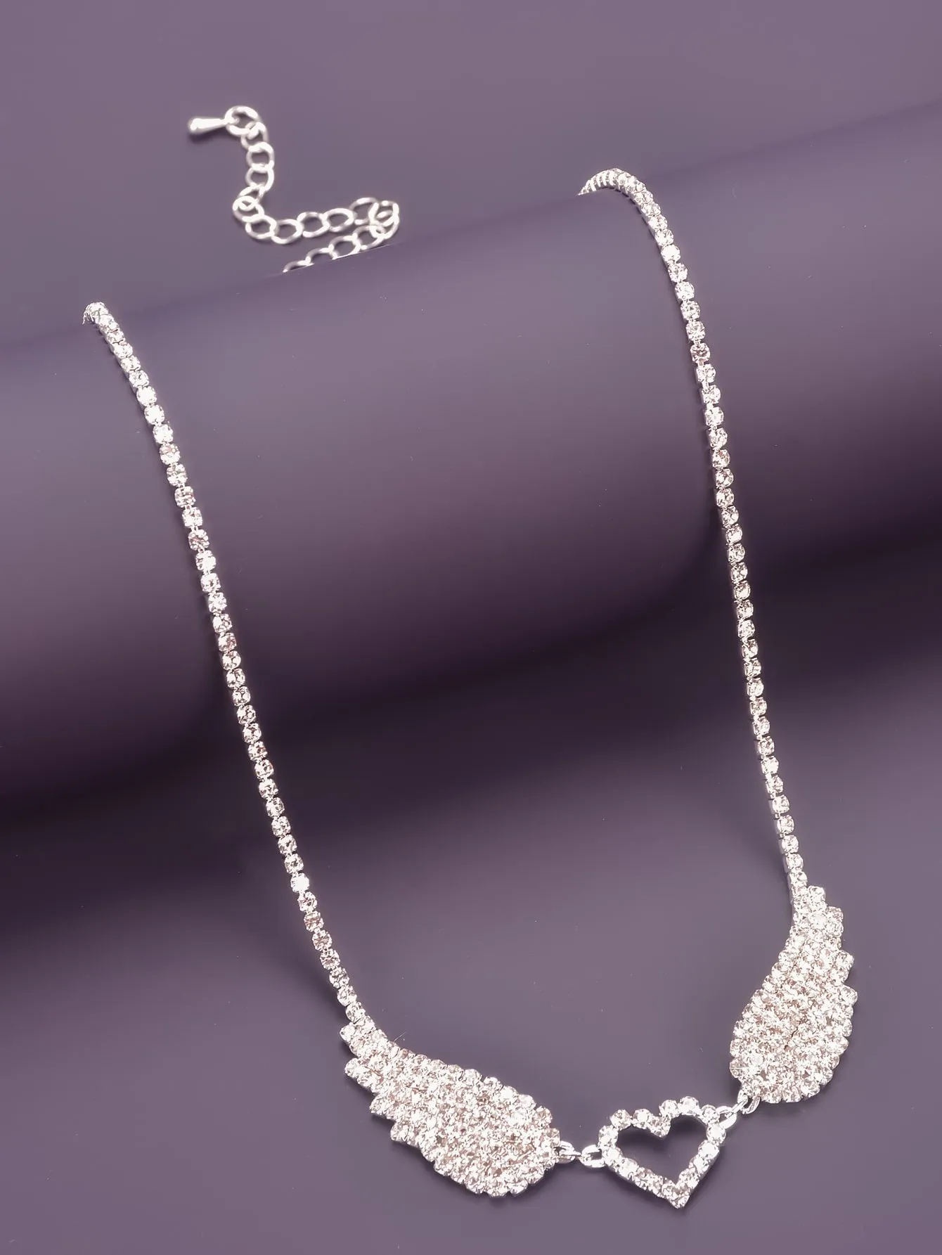 Rhinestone Heart & Wing Decor Necklace - Silver