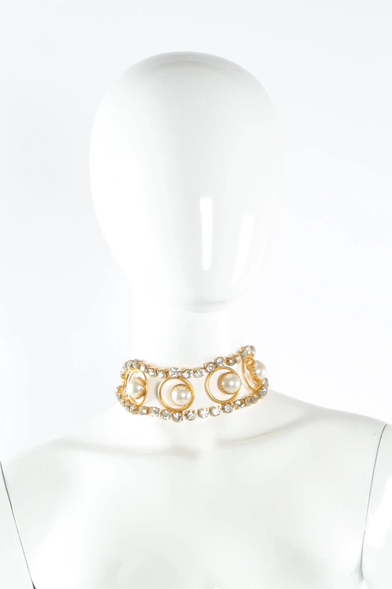 Rhinestone Pearl Ring Choker