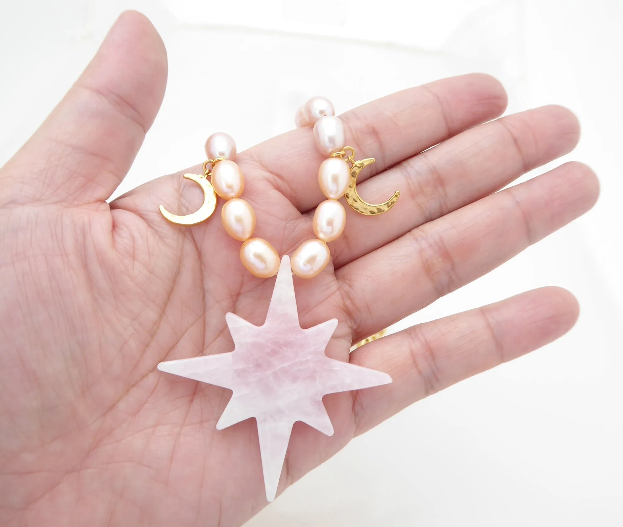 Rose quartz star necklace
