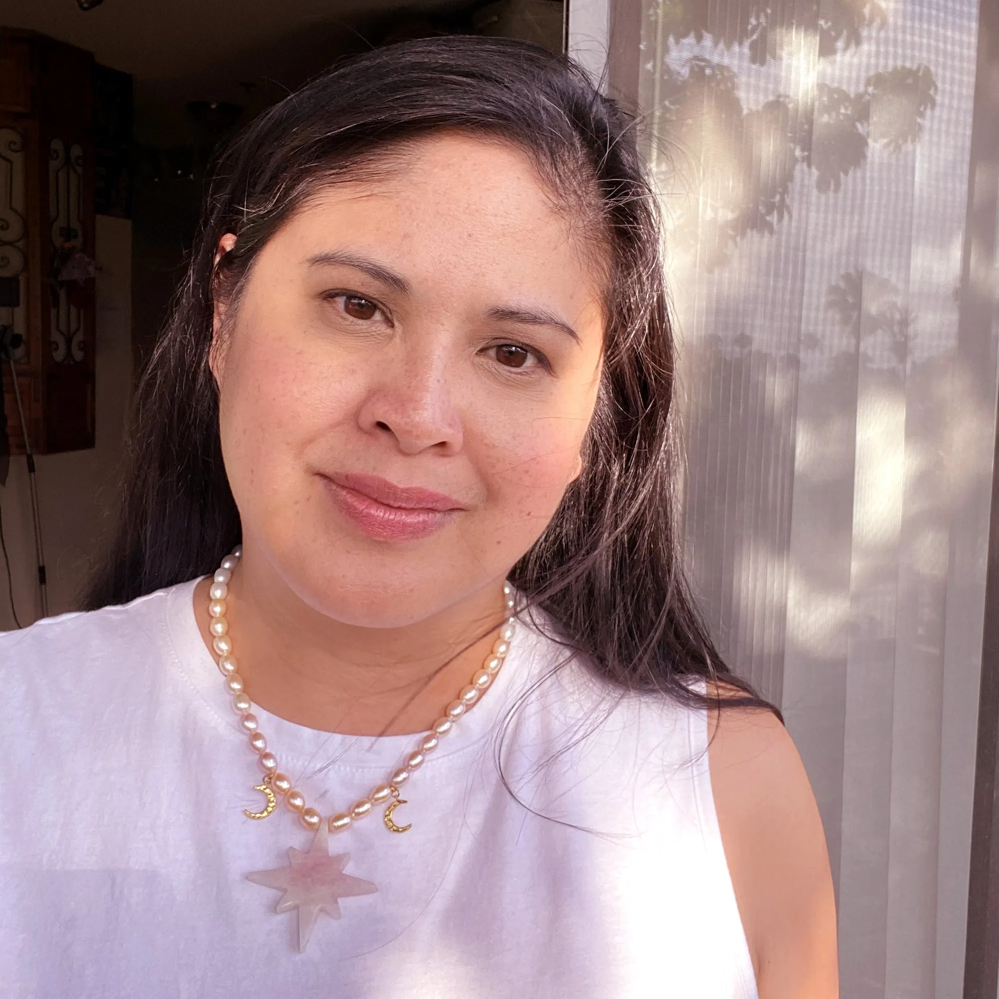 Rose quartz star necklace
