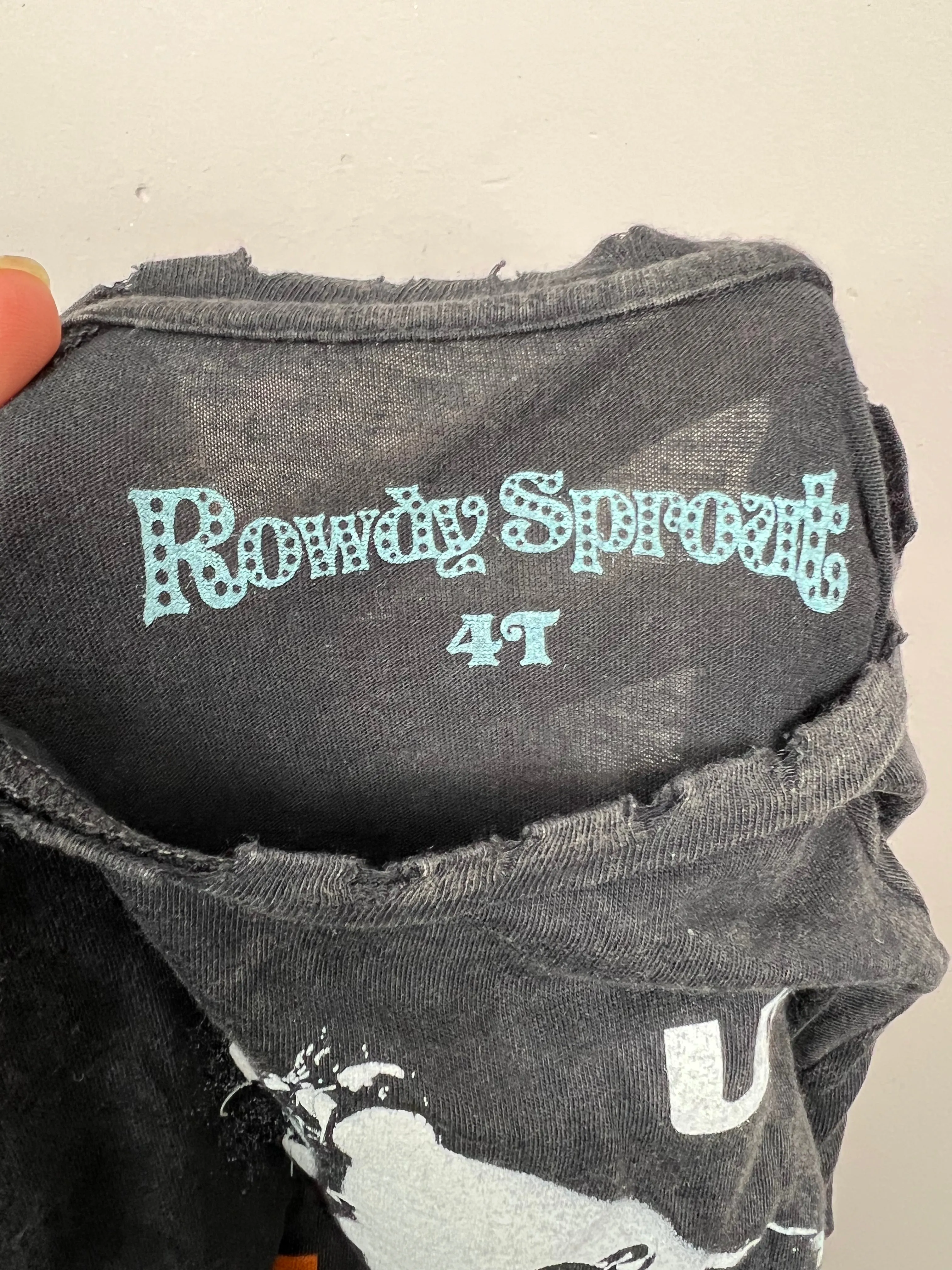 Rowdy Sprout U2 band T-shirt 4y  - New