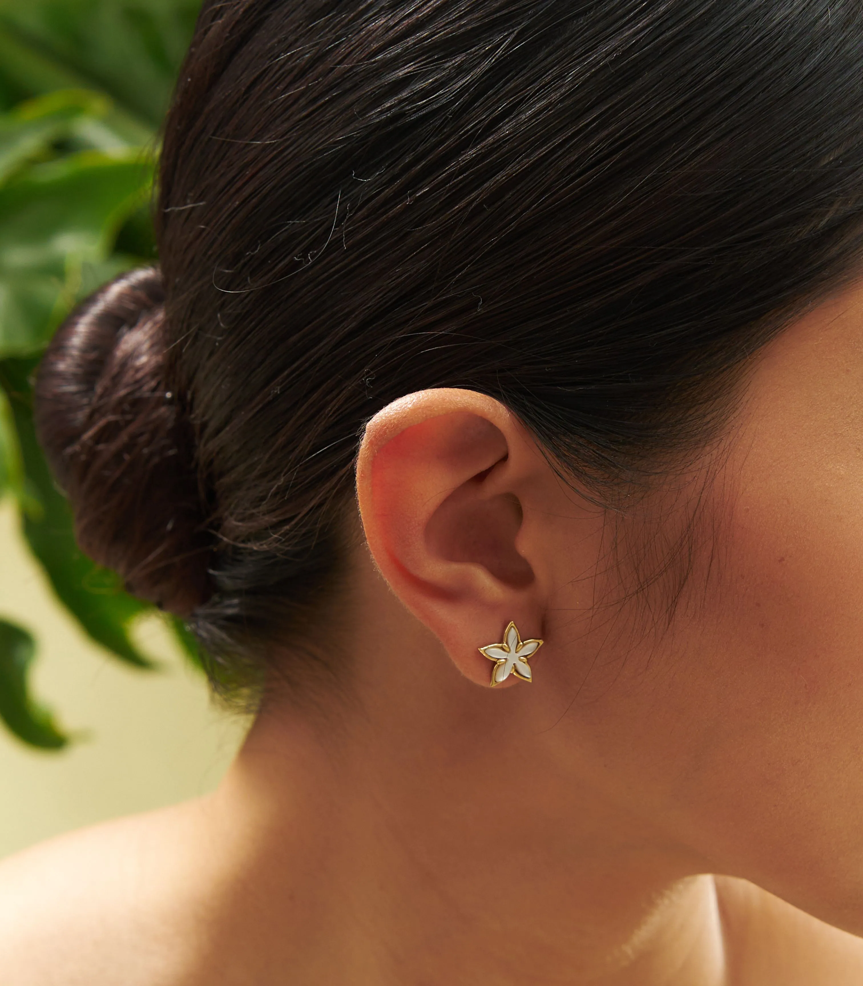 Santan Stud Earrings