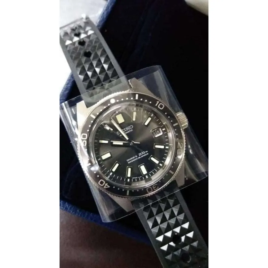 SEIKO PROSPEX AUTOMATIC DIVER MEN WATCH (2000 LIMITED) SLA017