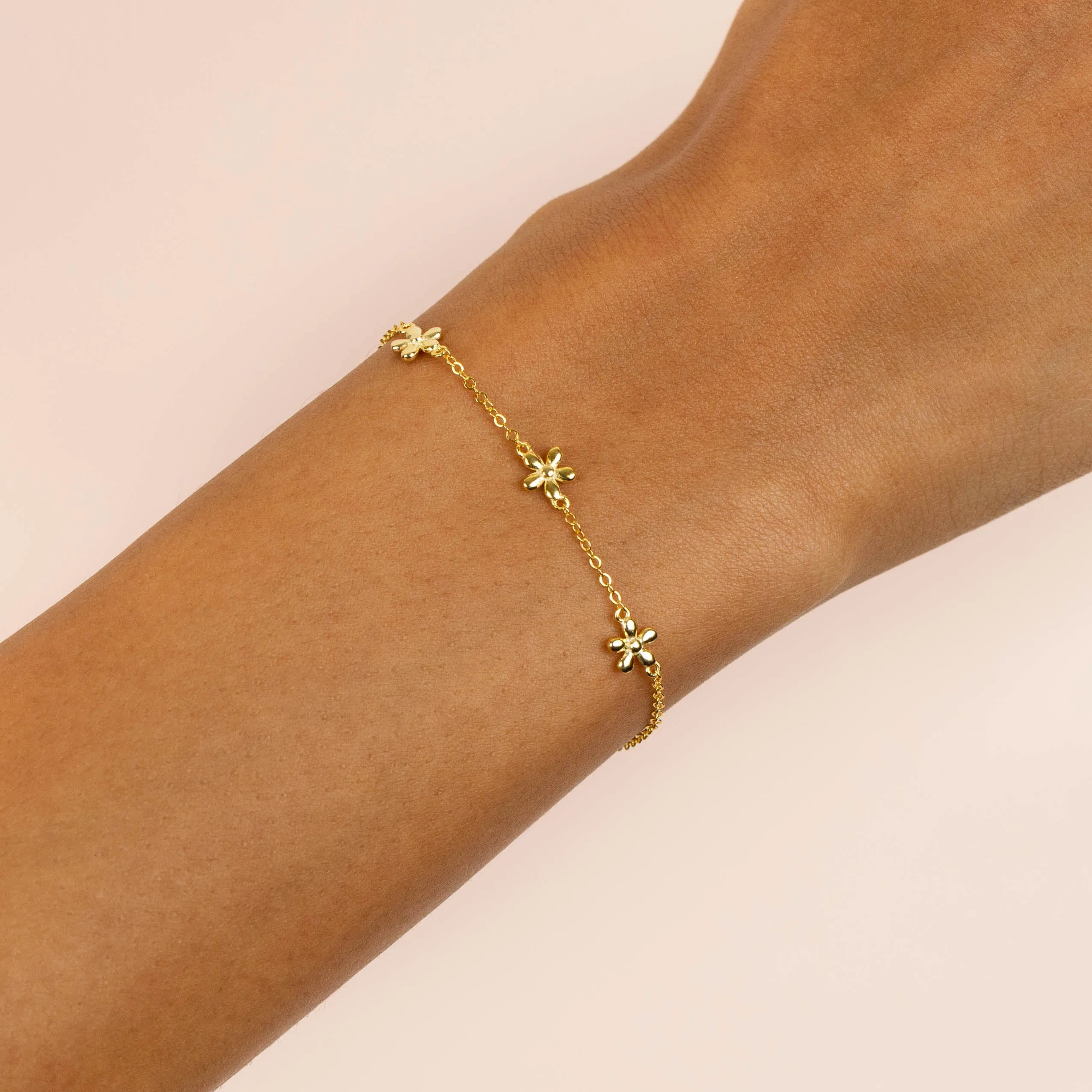 Solid Multi Flower Bracelet