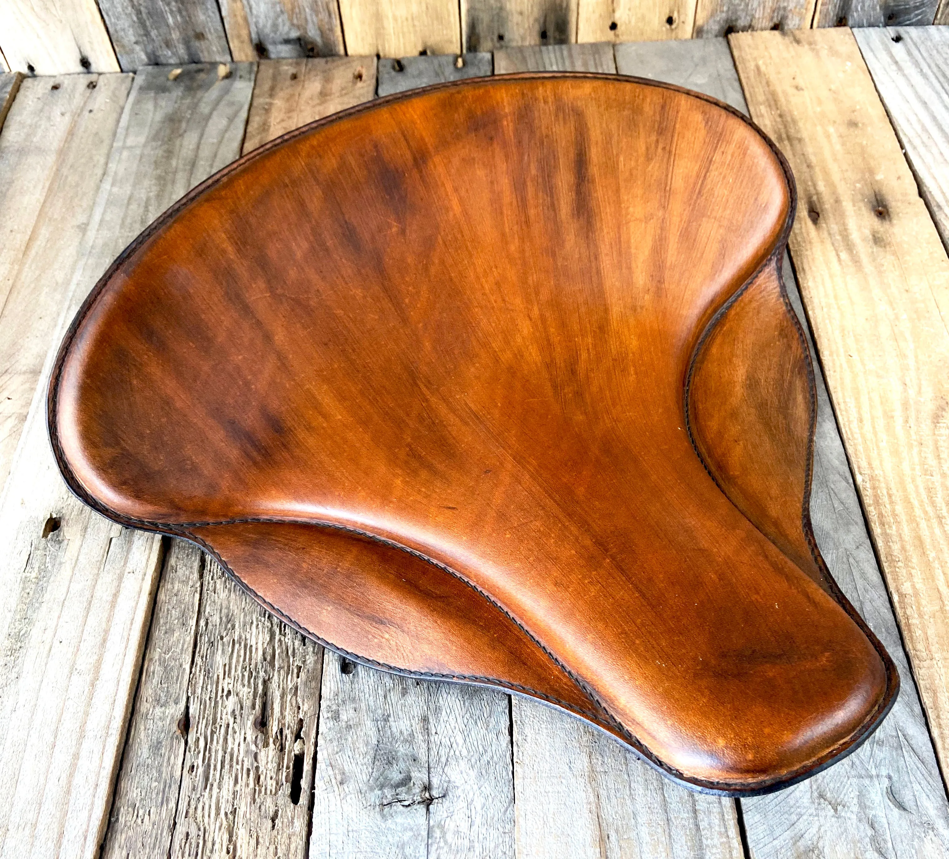 Spring Solo Seat Harley Touring Indian Chief 17x16" Tractor Ant Tan Leather MRC