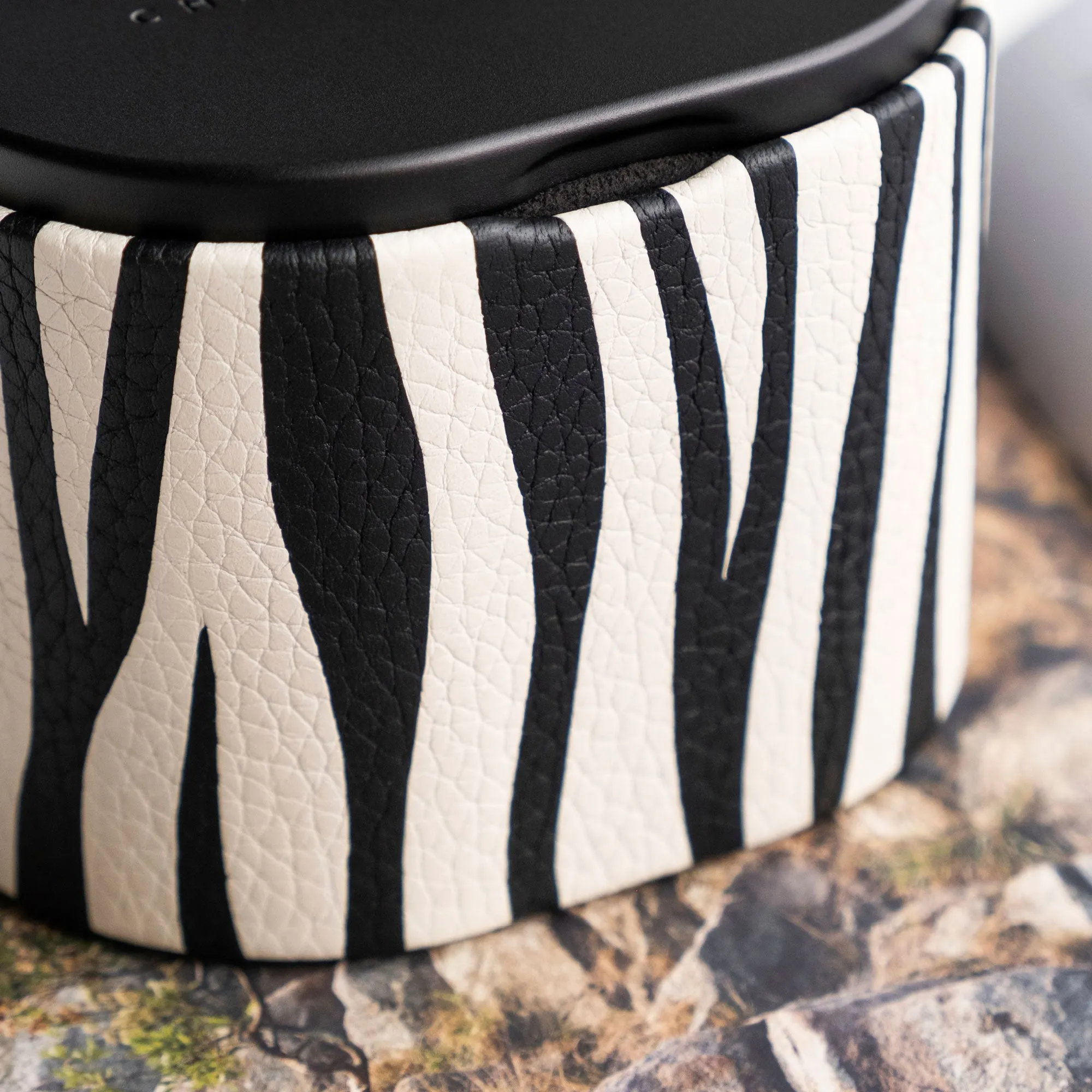 THEO WATCH ROLL SPECIAL EDITION - ZEBRA
