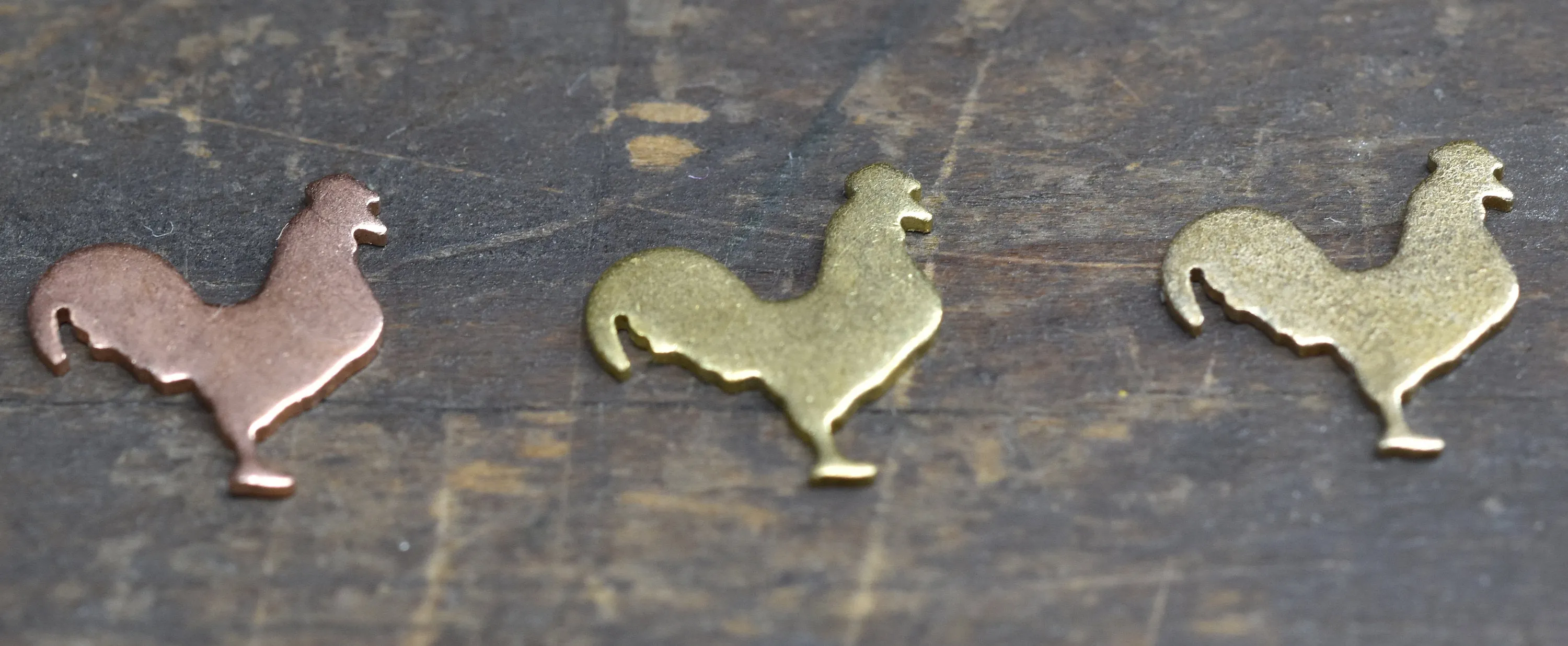 Tiny realistic rooster miniature blank for soldering