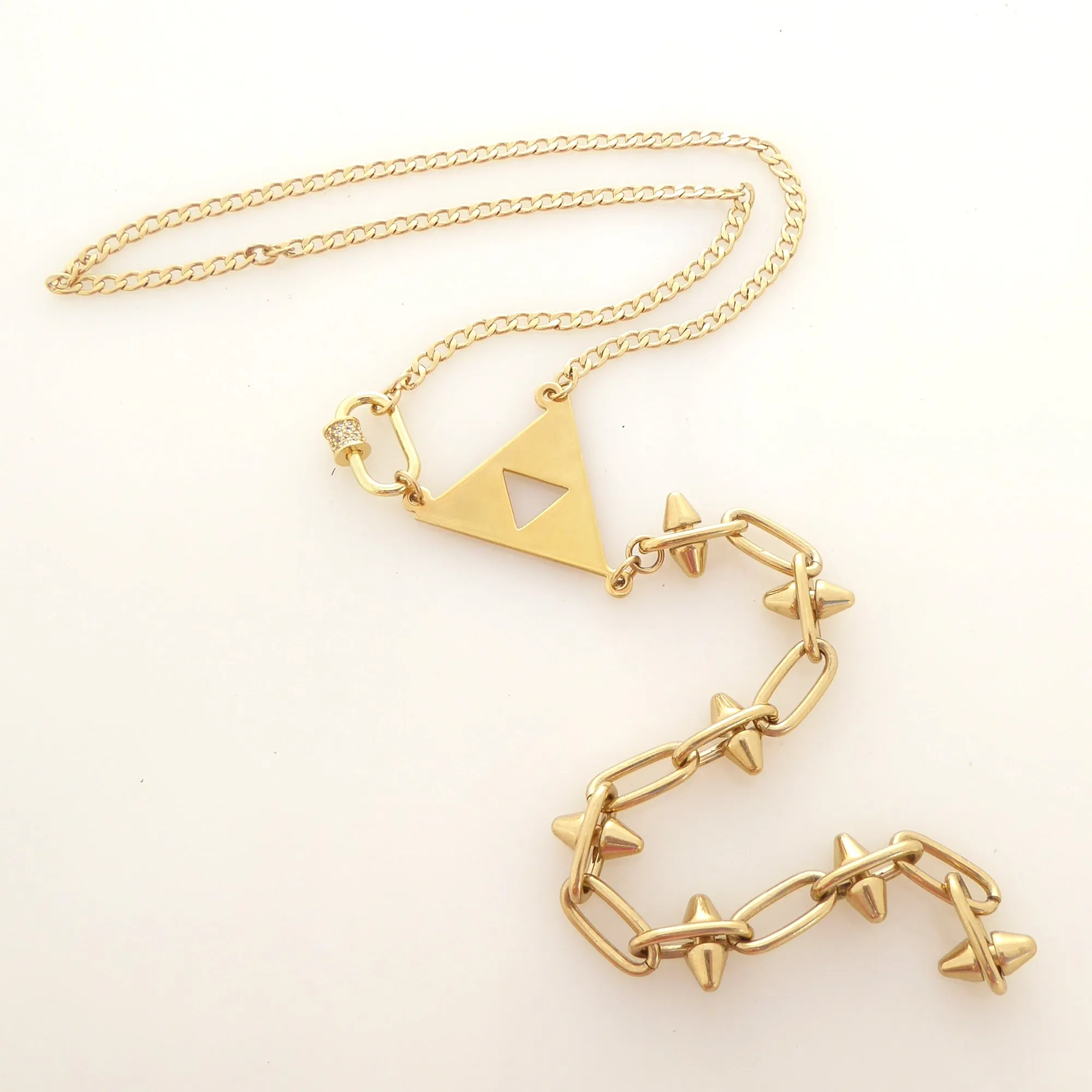 Triangular spike necklace