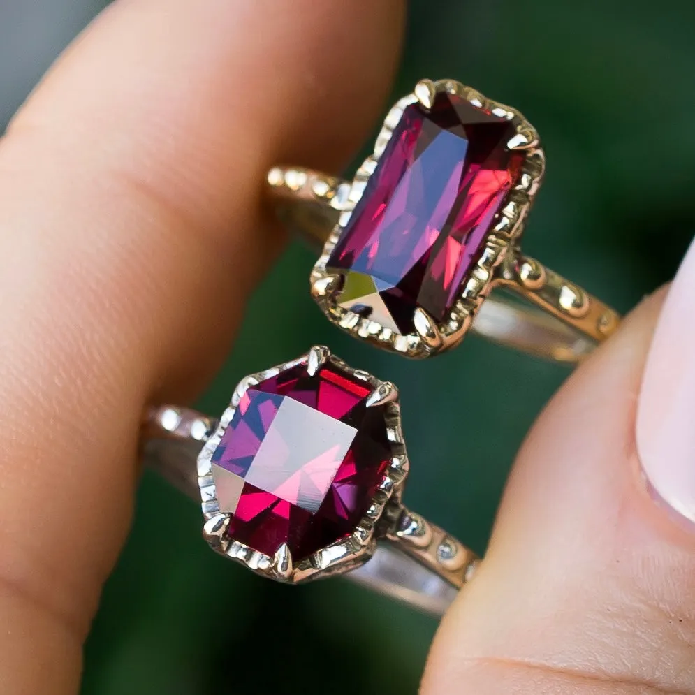 UMBALITE GARNET SILVER RING