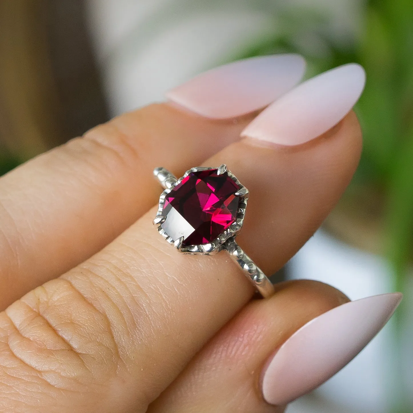 UMBALITE GARNET SILVER RING