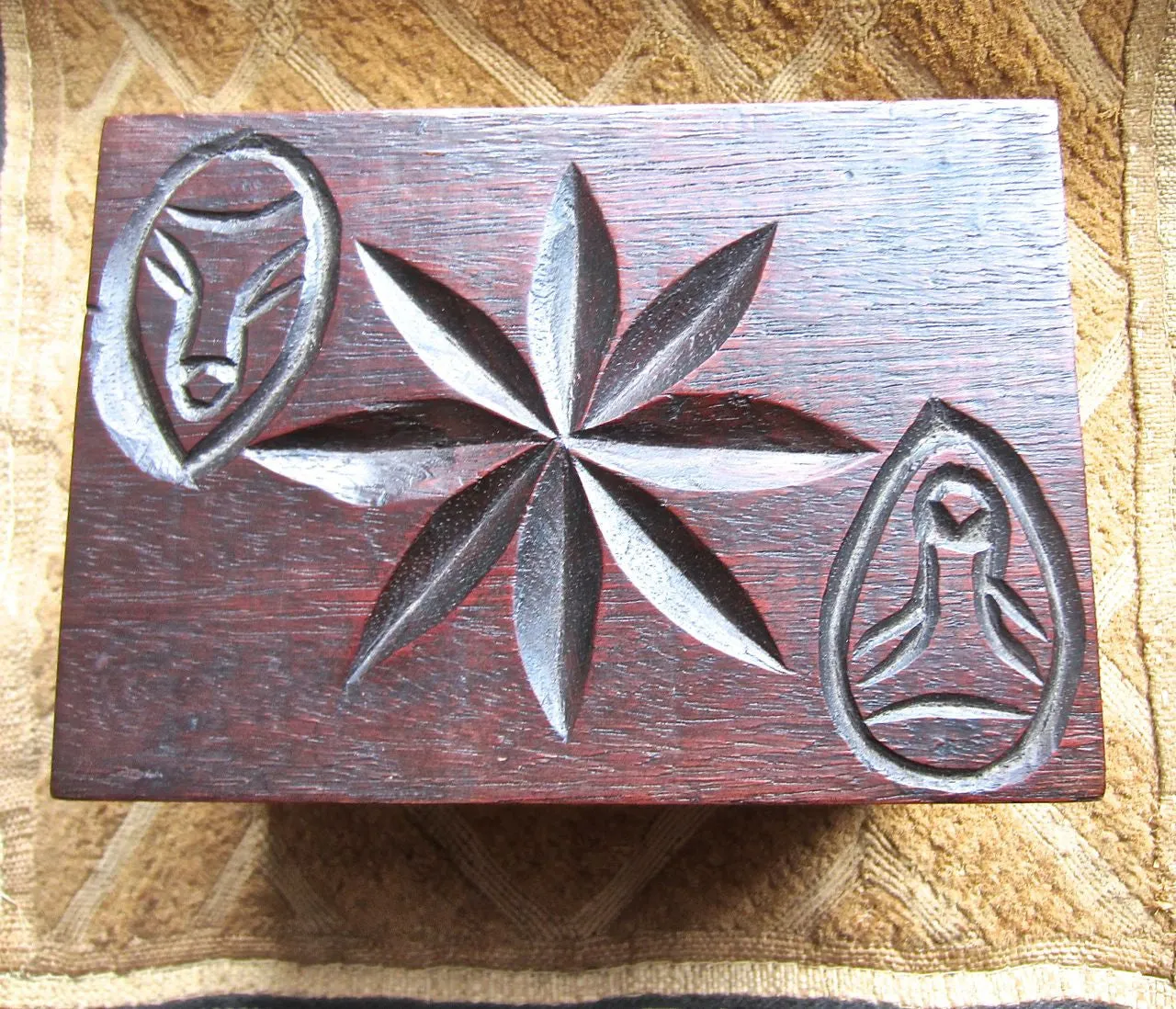 Vintage BaKuba Carved Box