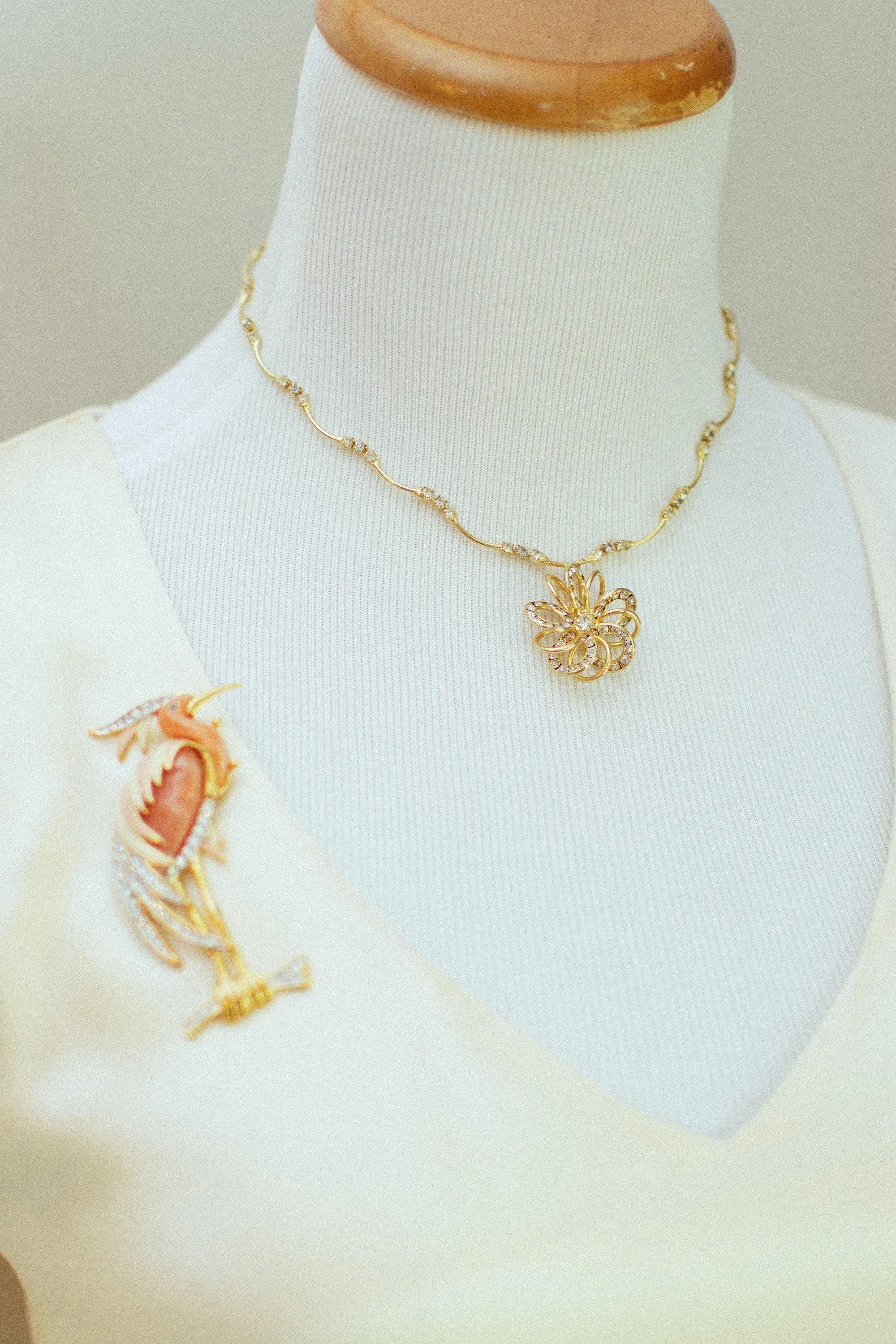 Vintage Dainty 1950s Gold Wired Flower and Rhinestone Necklace
